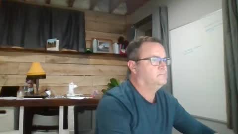 chadmichaell online show from 9, 3, 2026