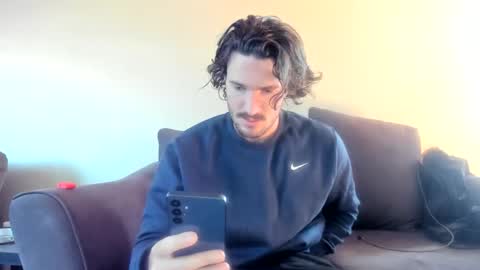 Snapshot of chadpowerz chatting on 28, 10, 2025 Lydong online show from 28, 10, 2025