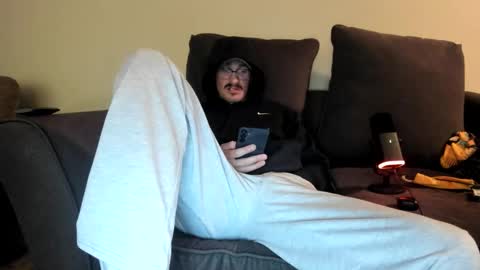 Snapshot of chadpowerz chatting on 31, 10, 2025 Lydong online show from 31, 10, 2025