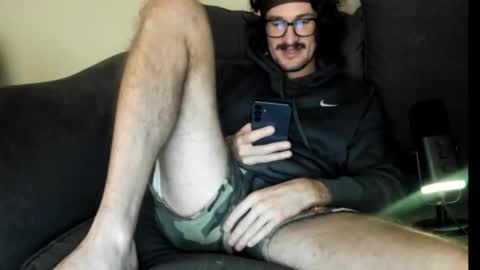 Snapshot of chadpowerz chatting on 22, 11, 2025 Lydong online show from 22, 11, 2025