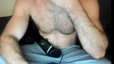 Snapshot of chadpowerz chatting on 26, 11, 2025 Lydong online show from 26, 11, 2025