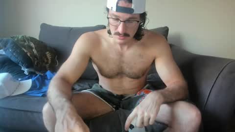 Snapshot of chadpowerz chatting on 13, 6, 2026 Lydong online show from 13, 6, 2026
