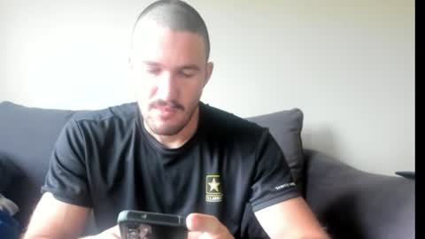 Snapshot of chadpowerz chatting on 22, 6, 2026 Lydong online show from 22, 6, 2026