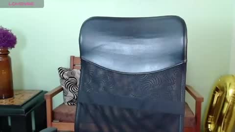 Snapshot of chalonvera chatting on 18, 4, 2026 Chalon online show from 18, 4, 2026