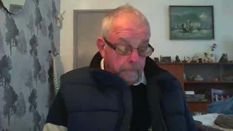 Snapshot of champers37 chatting on 10, 1, 2025 Champers online show from 10, 1, 2025