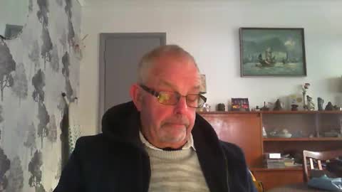 Snapshot of champers37 chatting on 12, 1, 2025 Champers online show from 12, 1, 2025