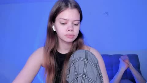 Snapshot of chancetolove chatting on 4, 4, 2026 chancetolove online show from 4, 4, 2026