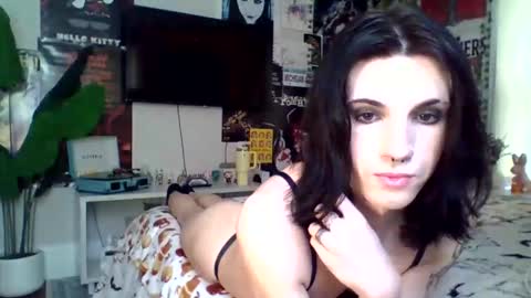 chanel2002 online show from 23, 10, 2025