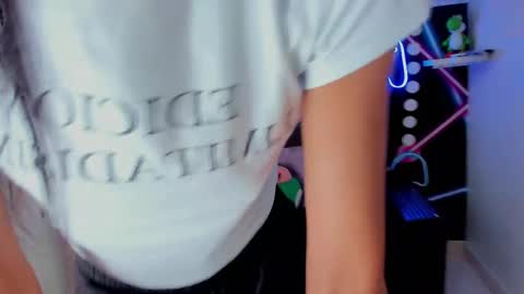 Snapshot of chaneladamss_ chatting on 14, 2, 2025 C H A N E L online show from 14, 2, 2025