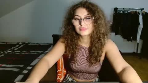 Snapshot of chanelis069 chatting on 6, 1, 2025 Stephanieblisss online show from 6, 1, 2025