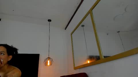 chanellejohnson_ online show from 17, 2, 2025