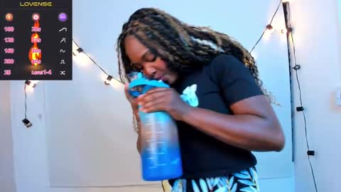 Chanel online show from 2, 1, 2025