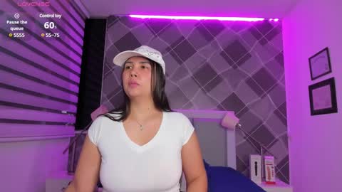 Snapshot of channeyprincess chatting on 2, 2, 2025 Channey online show from 2, 2, 2025