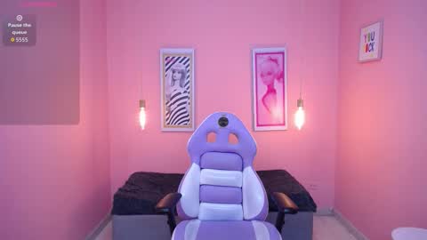 Snapshot of channtal_x chatting on 11, 3, 2026 PVT 6TK 10PM - 6AM online show from 11, 3, 2026