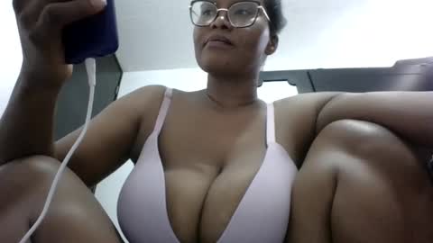 chantal99 online show from 12, 3, 2026