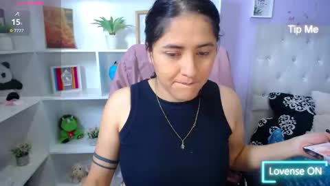 Snapshot of chantal_adams0 chatting on 19, 6, 2026 chantal online show from 19, 6, 2026