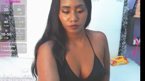 Snapshot of chantalblair chatting on 20, 12, 2024 Chantal Blair online show from 20, 12, 2024