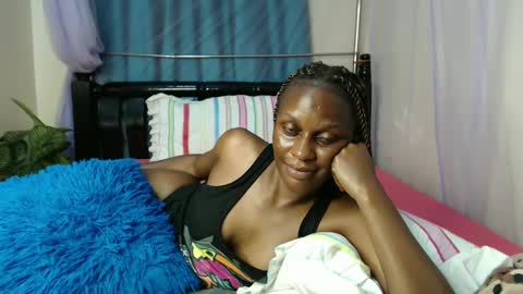 Snapshot of chantelsamz2 chatting on 8, 12, 2024 Chantel online show from 8, 12, 2024