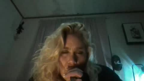 Snapshot of chaosangel33 chatting on 26, 12, 2024 Ms. Behaving online show from 26, 12, 2024