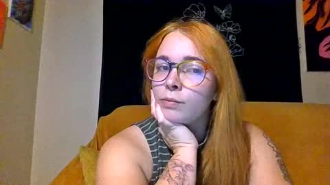 Snapshot of chaosfairyart chatting on 2, 11, 2025 chaosfairyart online show from 2, 11, 2025