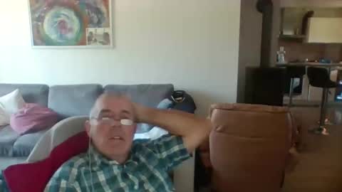 charles6064 online show from 22, 5, 2026