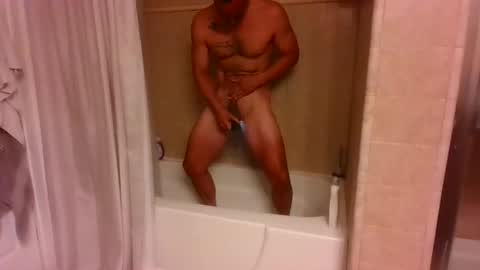 Snapshot of charlesspann80 chatting on 21, 4, 2026 charlesspann80 online show from 21, 4, 2026