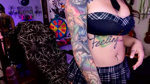 Charlette Webb online show from 22, 1, 2025