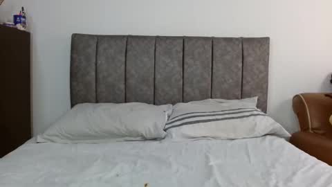 charli 4 online show from 8, 3, 2026