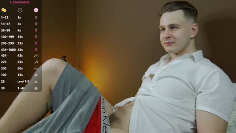 Snapshot of charlie_smiley chatting on 5, 12, 2024 Charlie Smiley online show from 5, 12, 2024