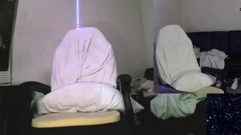 Snapshot of charlied09302 chatting on 25, 2, 2026 char sexiness online show from 25, 2, 2026