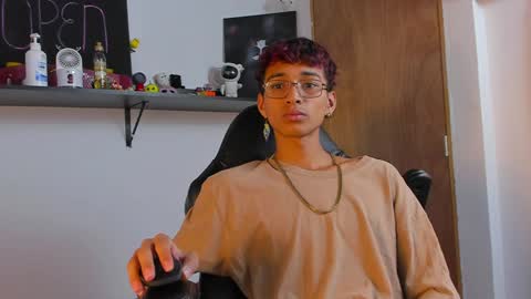 Snapshot of charlieerusso chatting on 11, 12, 2024 Charles Russo online show from 11, 12, 2024