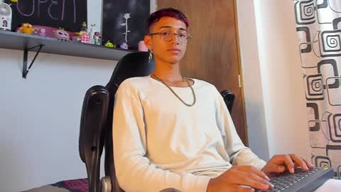 Snapshot of charlieerusso chatting on 16, 12, 2024 Charles Russo online show from 16, 12, 2024