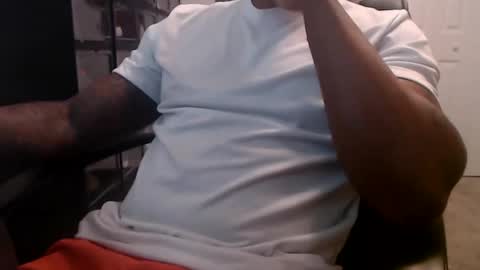 Snapshot of charliesierra310 chatting on 17, 11, 2025 CharlieSierra96 online show from 17, 11, 2025