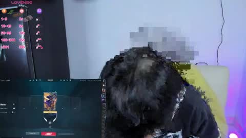 Snapshot of charlietaylorr__ chatting on 9, 4, 2026 Charlie online show from 9, 4, 2026