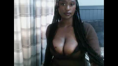 Snapshot of charllette chatting on 18, 4, 2026 charllette online show from 18, 4, 2026