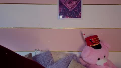 Snapshot of charlote__miller chatting on 15, 1, 2026 You honey online show from 15, 1, 2026