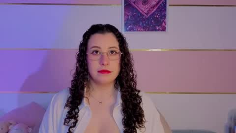 Snapshot of charlote__miller chatting on 13, 2, 2026 You honey online show from 13, 2, 2026