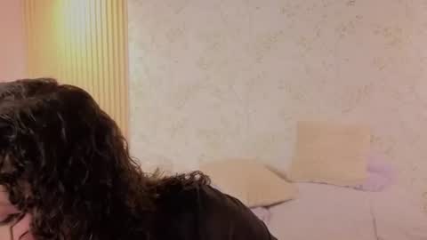 Snapshot of charlote__miller chatting on 17, 7, 2026 You honey online show from 17, 7, 2026