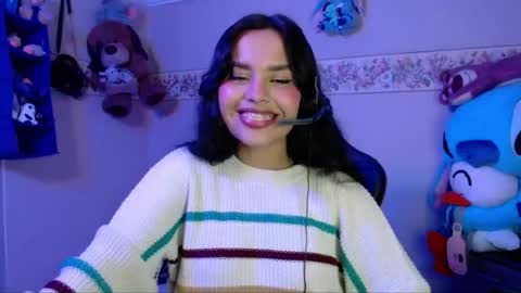 Snapshot of charlote_na chatting on 29, 7, 2026 charlote online show from 29, 7, 2026