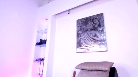 Charlote online show from 19, 1, 2025