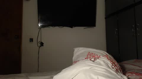 Snapshot of charloth_jones99 chatting on 8, 3, 2025 charlotte online show from 8, 3, 2025