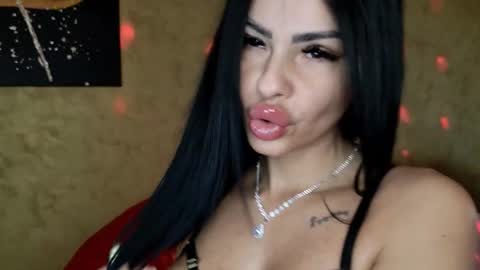 CHARLOTTE online show from 22, 12, 2025