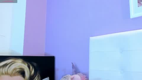 Snapshot of charlotte1117 chatting on 4, 5, 2026 Char 3 online show from 4, 5, 2026
