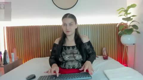 C H A R L O T T E online show from 5, 8, 2026