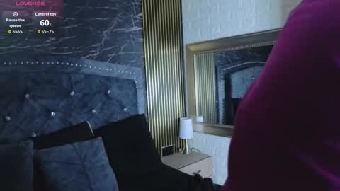 charlotte online show from 10, 2, 2026