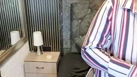Snapshot of charlotte__g chatting on 29, 4, 2026 charlotte online show from 29, 4, 2026