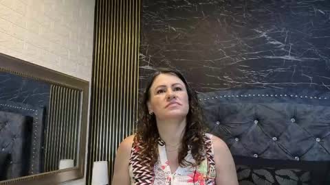 Snapshot of charlotte__g chatting on 5, 5, 2026 charlotte online show from 5, 5, 2026