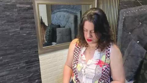Snapshot of charlotte__g chatting on 14, 5, 2026 charlotte online show from 14, 5, 2026