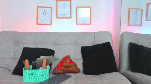 Snapshot of charlotte_copper chatting on 31, 3, 2026 Charlotte online show from 31, 3, 2026