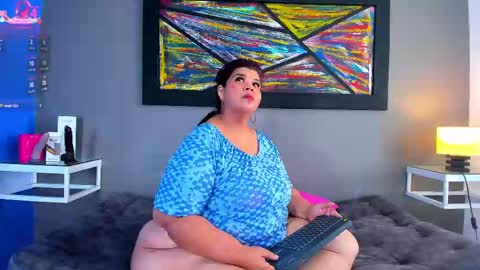 Snapshot of charlotte_curvy_ chatting on 13, 9, 2025 Angelica Charlotte online show from 13, 9, 2025